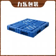 <strong>成武飼料行業(yè)塑用料托盤(pán)</strong>